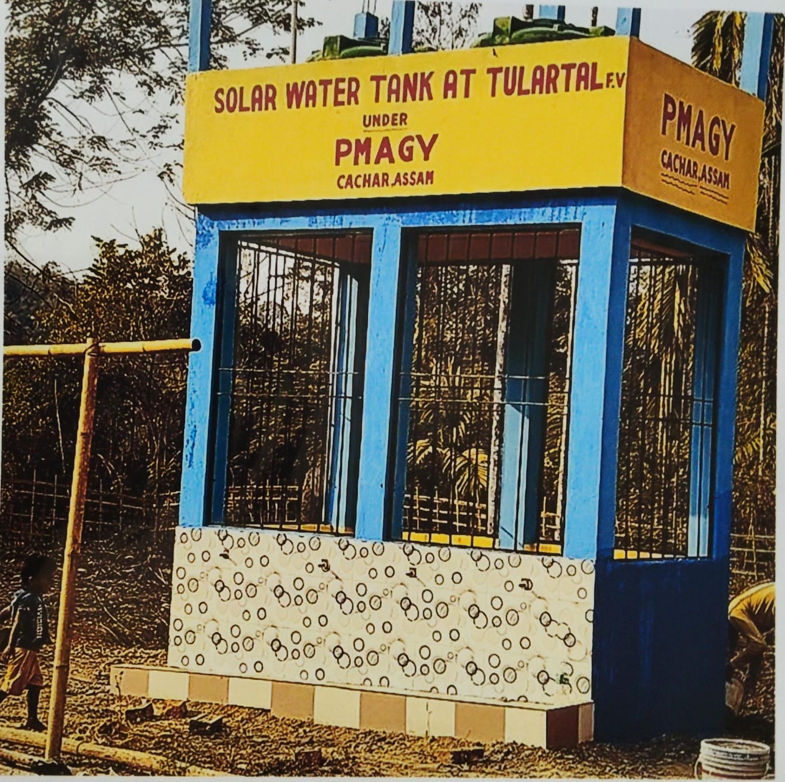 Const of Solar Water Tank at  Tulartol FV